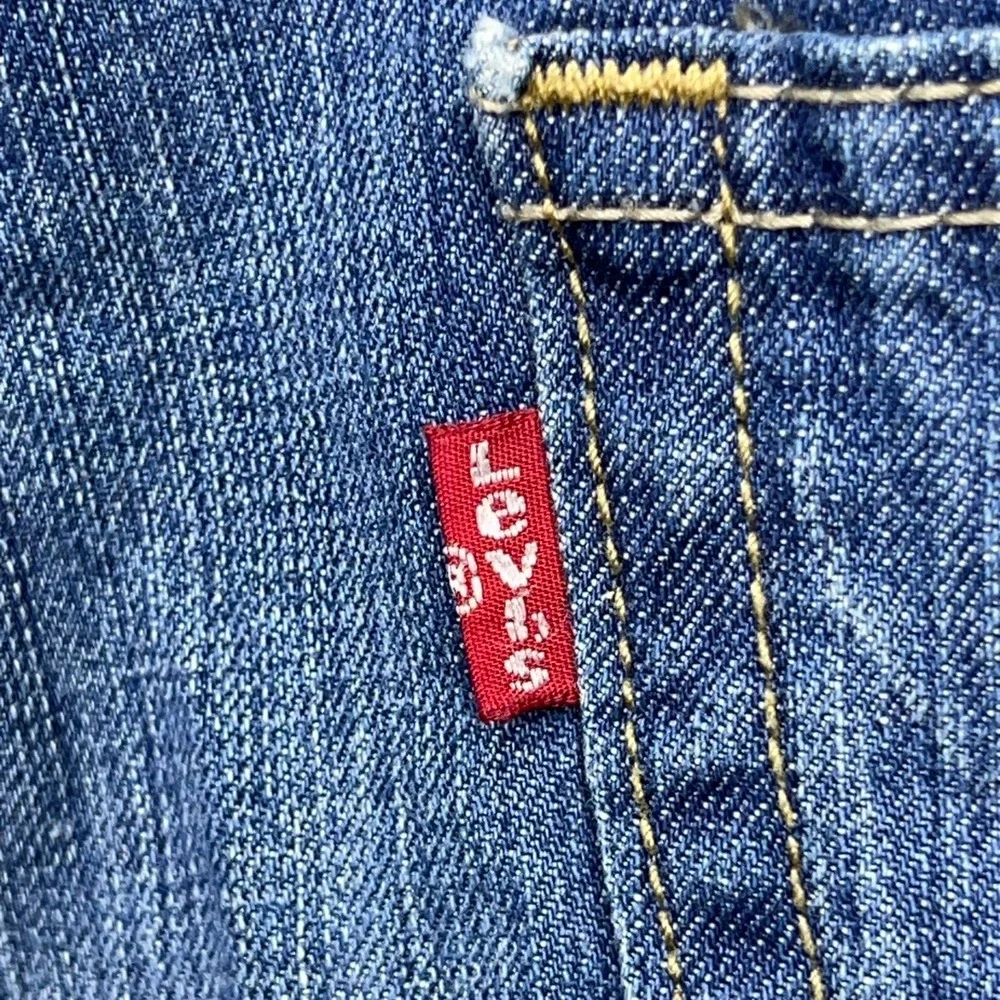 Levis 559 Jeans Mens 36x31 Blue Denim Distressed Relaxed Fit‎ Straight Leg Y2K